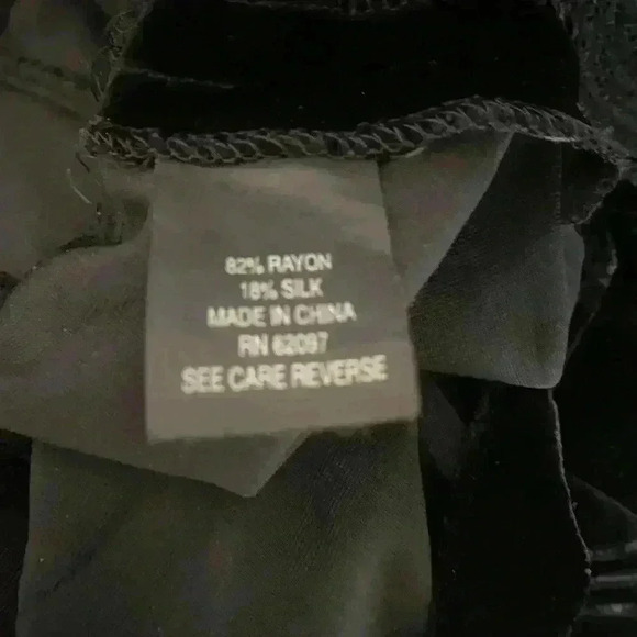 Vivienne Tam Regencycore Silk Blend Black Velvet Appliqué Tie Waist Top Size S - Picture 14 of 15